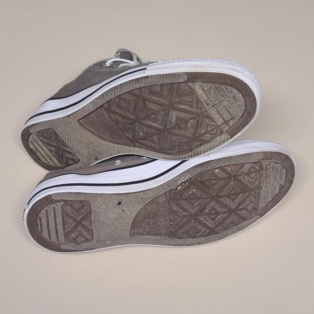 Converse CTAS low casual sneakers size 7 - Picture 9 of 9